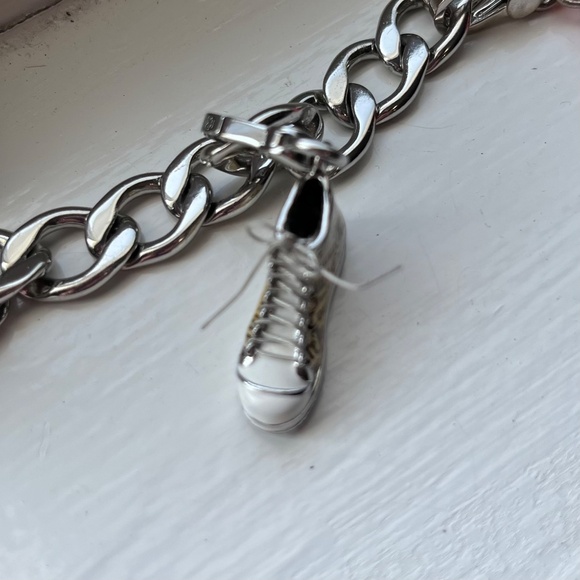 Juicy Couture Charm Bracelet/includes 3 Charms - Picture 10 of 12